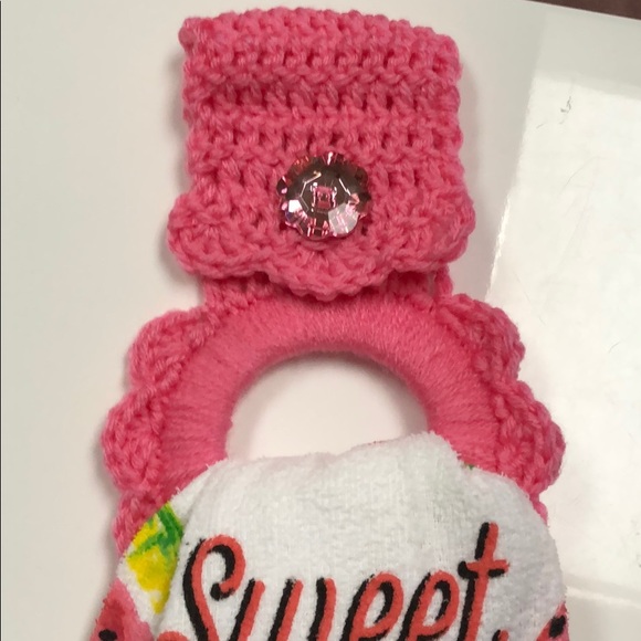 Watermelon kitchen towel & oven towel hanger - Picture 7 of 8